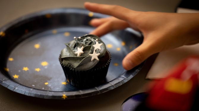 Participants enjoyed space themed cupcakes at the event.